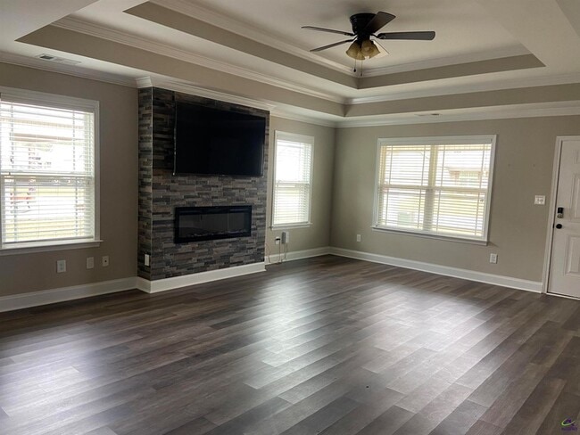 Photo - 315 Lasso Drive