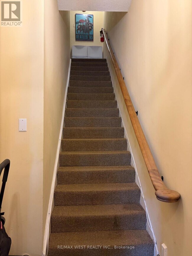 Photo - 1538 King St W Unit #2