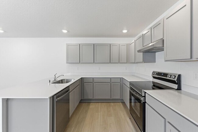 Photo - 1334 N Wilhelm Wy