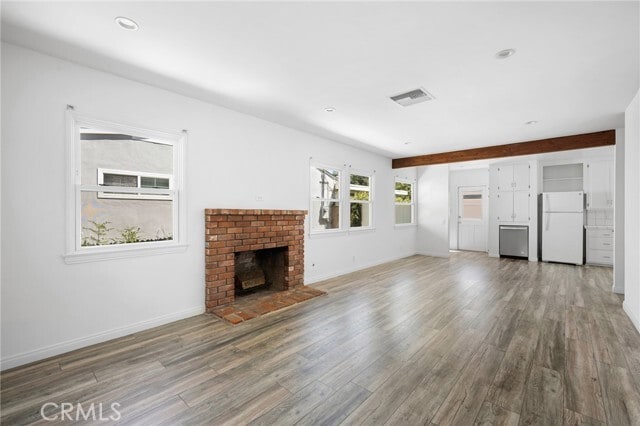 Photo - 6438 Densmore Ave