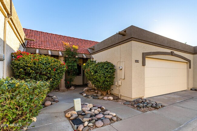 Photo - 1317 E Marny Rd