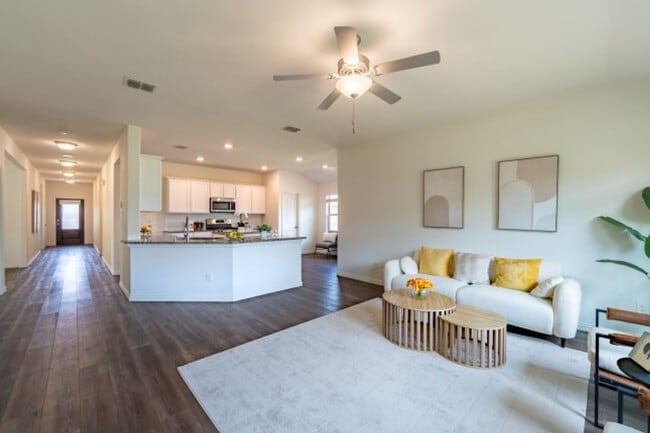 Photo - 1215 Chapel Hill Dr