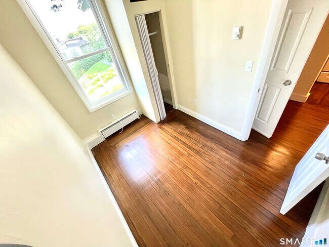 Photo - 1015 W Main St Unidad 2M