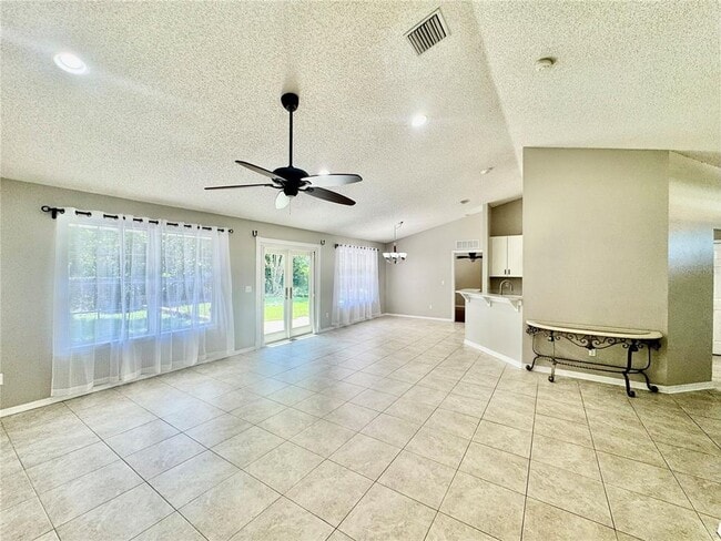 Photo - 45 Lee Dr