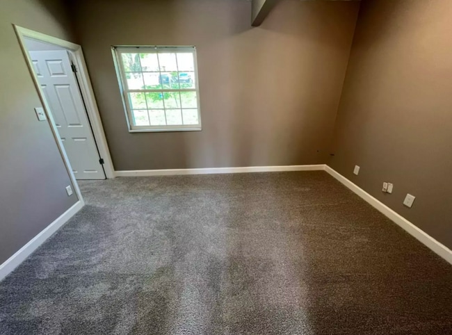 Photo - Lakewood Flats and Townhomes Unit SC4909