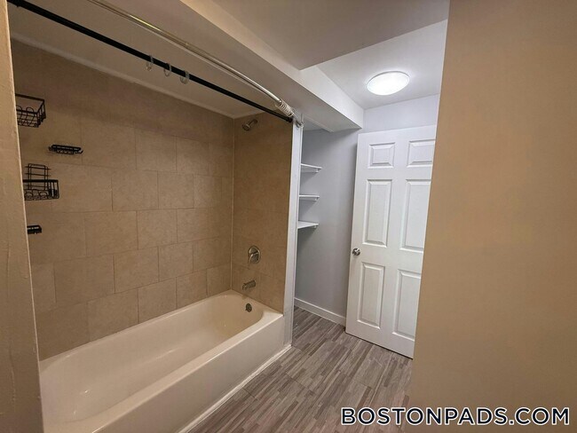 573 Main St Unidad 1