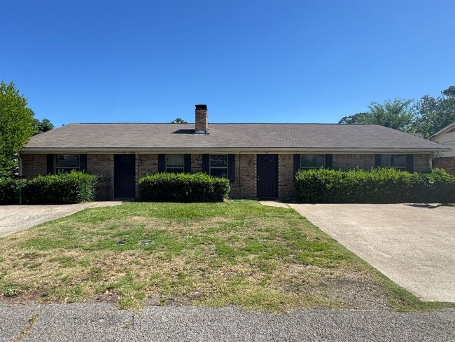 Building Photo - 8414 Cambridge Rd