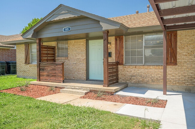 Photo - 505 N Norman Ave
