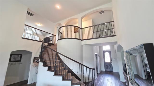 Photo - 358 Llano Dr