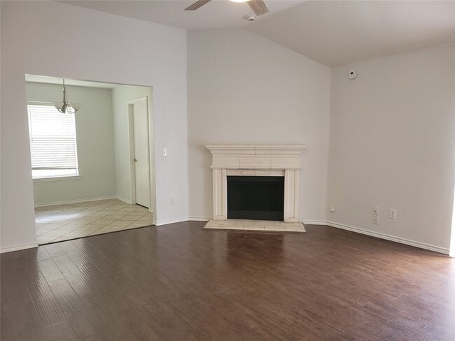 Photo - 5414 Carrington Dr