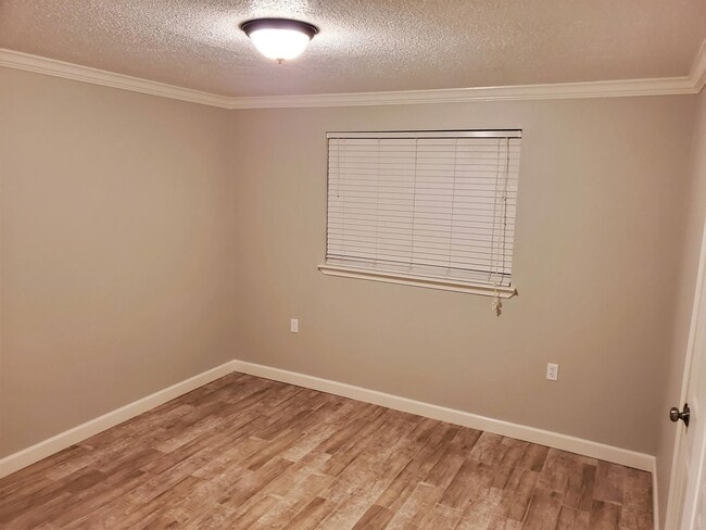 Photo - 13291 I-10