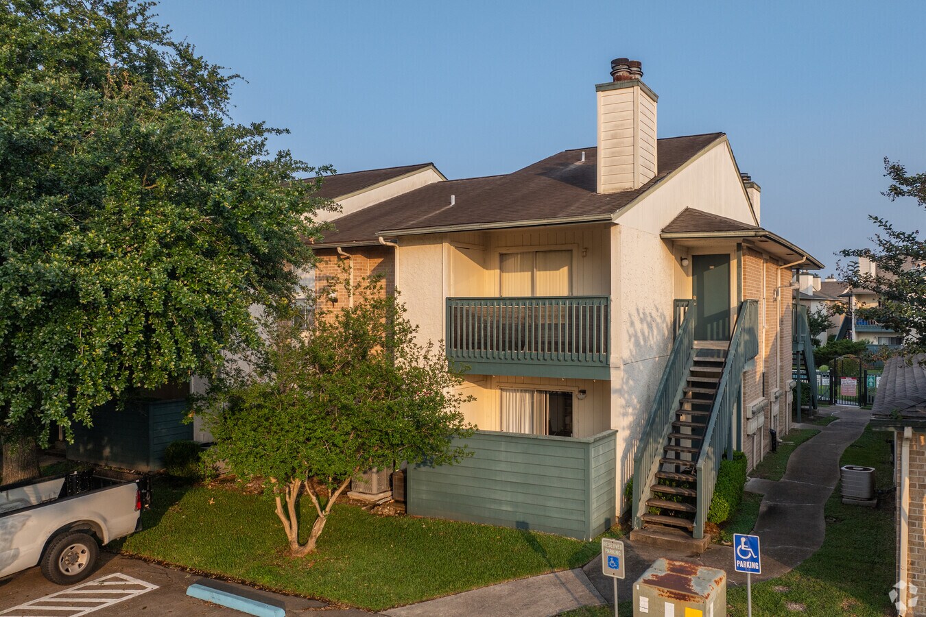 Photo - El Dorado Way Condominiums