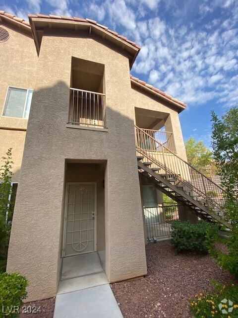 Building Photo - 2110 Los Feliz St Unit 1097 Rental