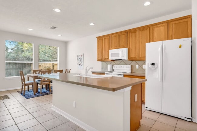 Photo - A beautifully maintained 3 bedroom, 2.5 ba... Apartamento