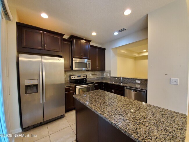 Photo - 13 La Paz Wy