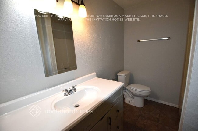 Photo - 3150 W Christy Dr