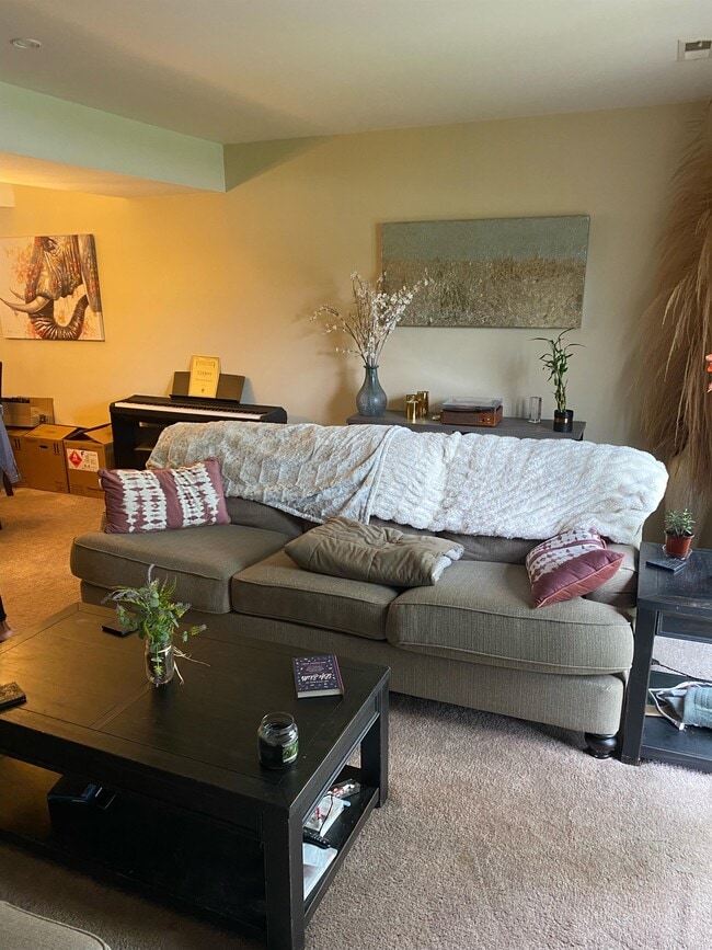 Photo - 815 Irvine Rd