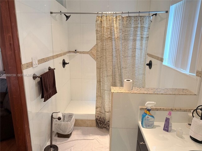 Photo - 9410 SW 78th St Unit A