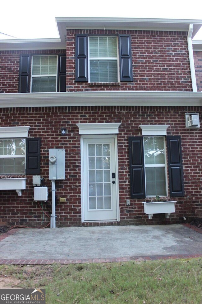 Photo - 5630 Lawley Rd