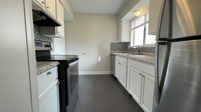 Photo - 6701 Sands Point Dr Unit 33