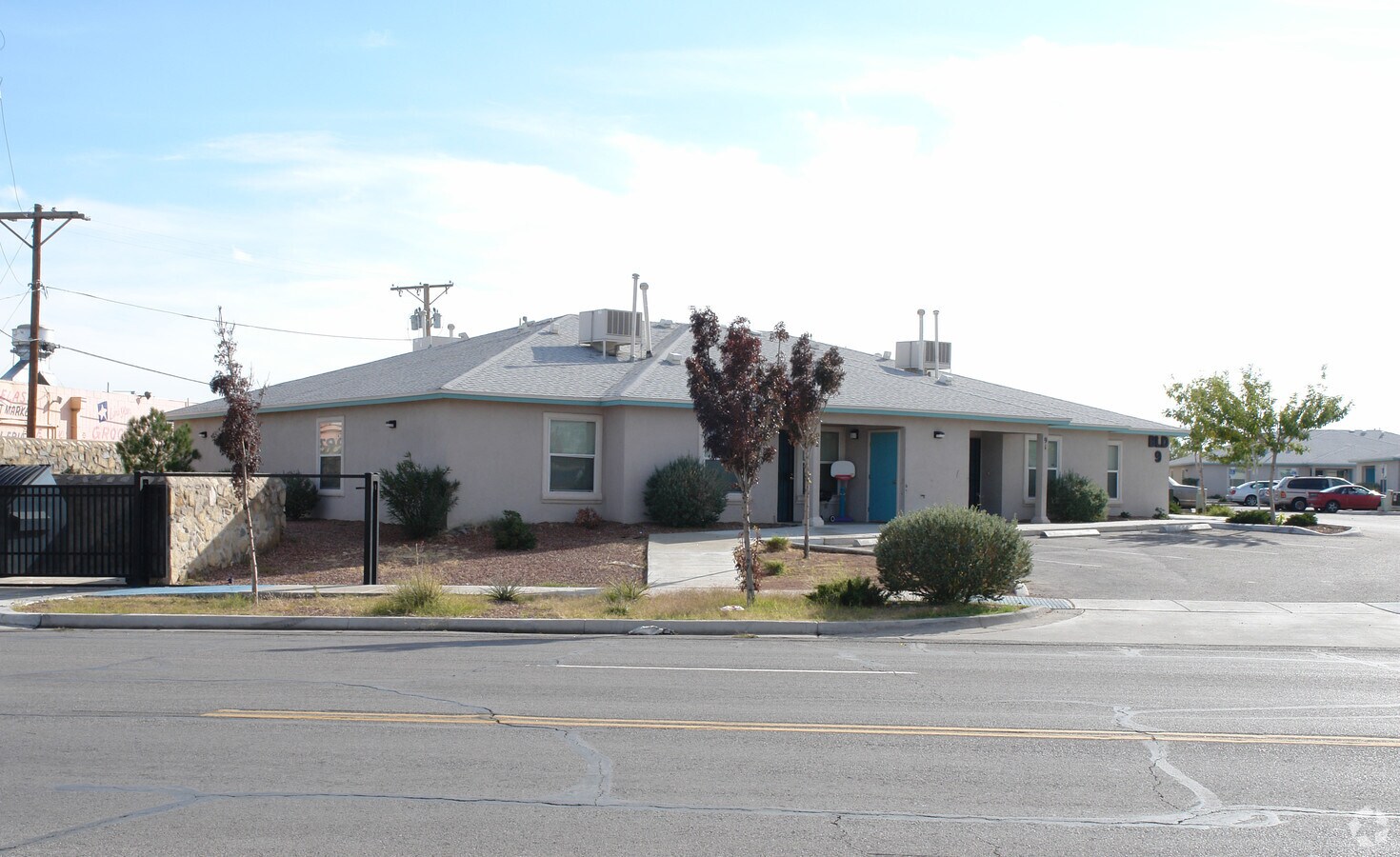 Linda Vista Apartments - Linda Vista Apartments