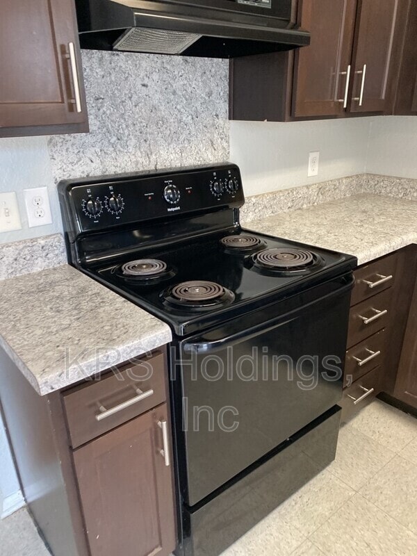 Photo - 4355 Newsome Dr