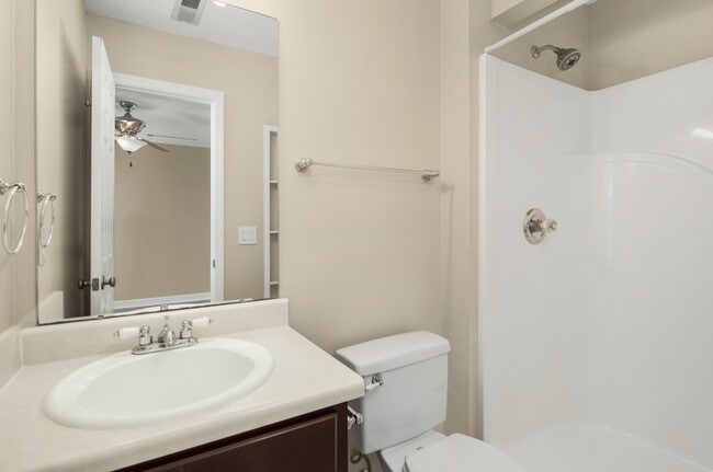 Photo - 105 Pine Cone Dr