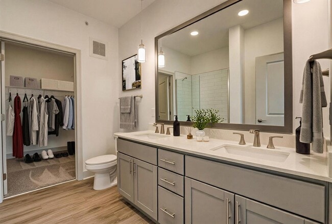 Photo - Portrait Midtown