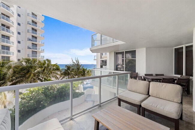 Photo - 18671 Collins Ave Unit 404