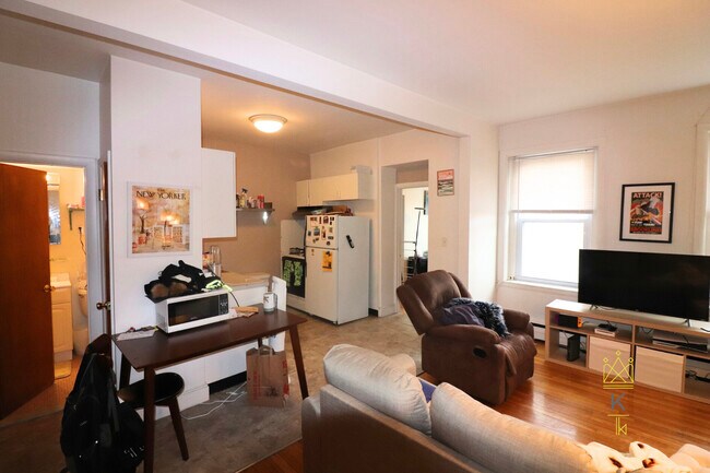 Photo - 199 Winthrop Rd Unit 33