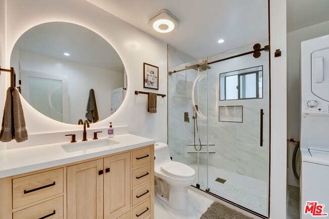 918 N San Vicente Blvd Unit C