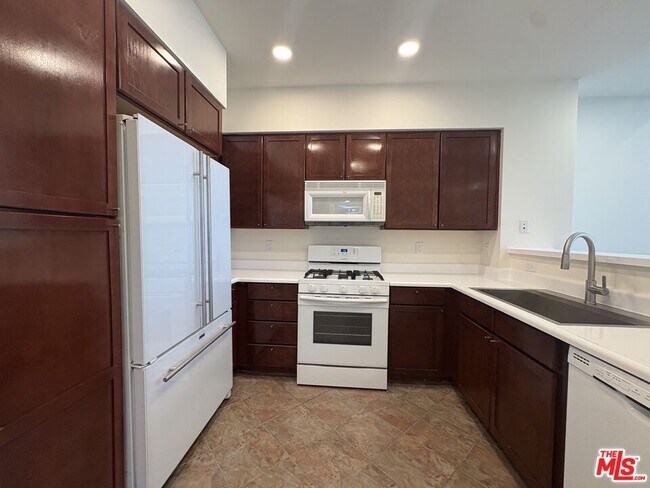 Photo - 6400 Crescent Prk E Unit 414