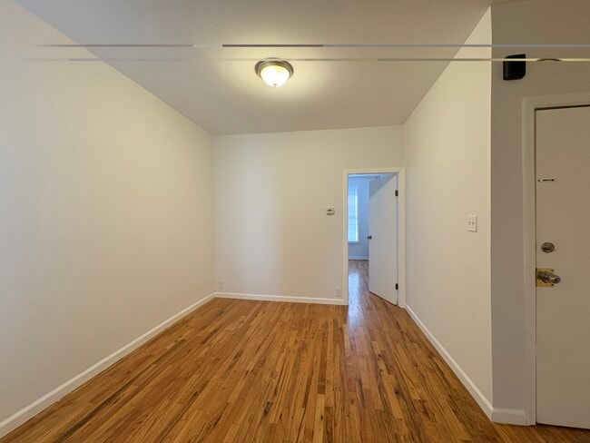 Photo - 400 Woodlawn Ave