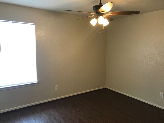 Photo - 416 University Oaks Blvd Unit 416 University Oaks
