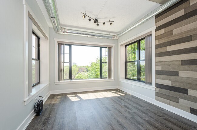 Photo - 7645 N Sheridan Rd Unit 515