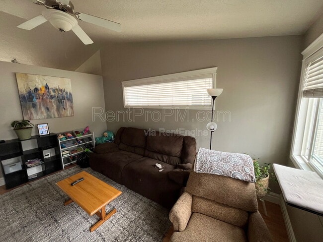 Photo - 4015 Berwick Ln