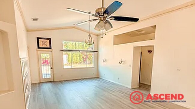 Photo - 4 Bedroom Home In R0sedale!!