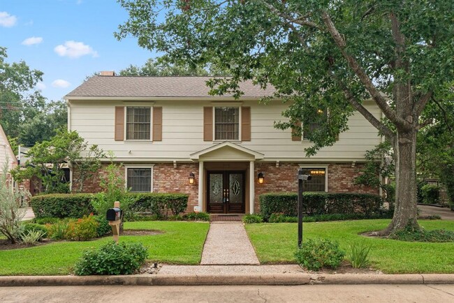 Photo - 527 Briar Knoll Dr House