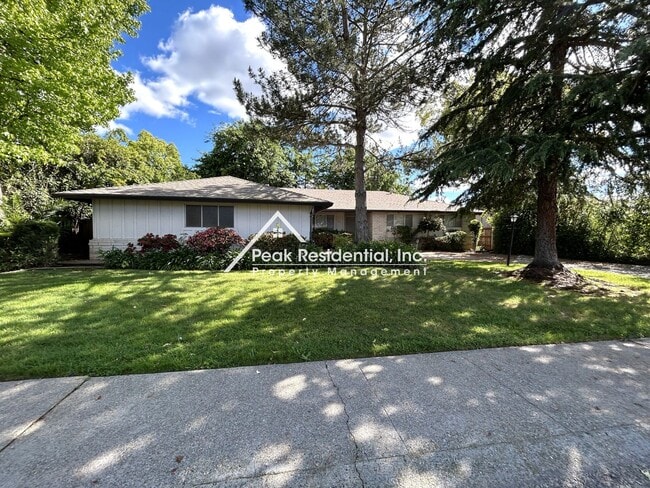 Photo - Wonderful 4bd/2ba Fair Oaks Home!