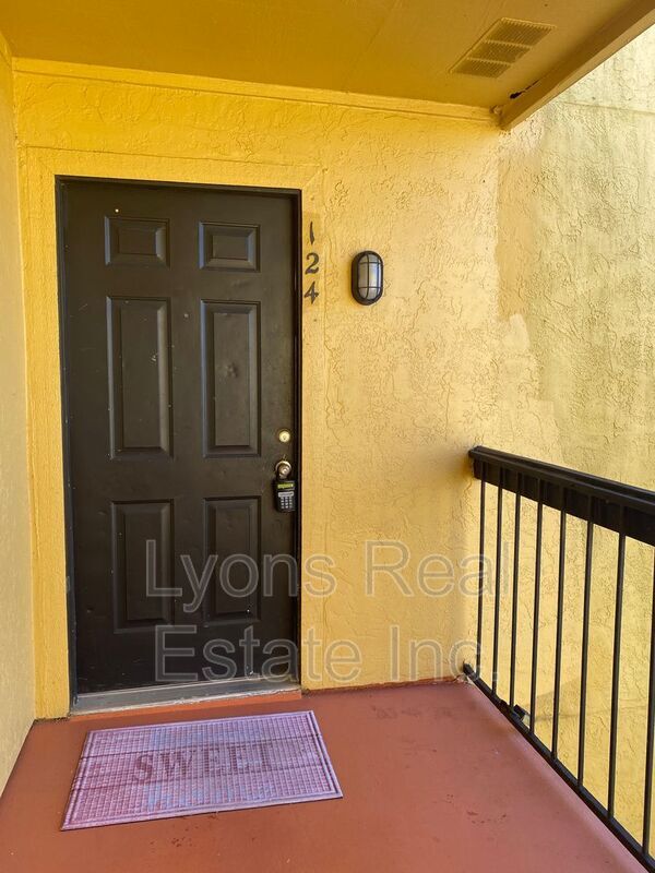 Photo - 2855 Winkler Ave Unit 124