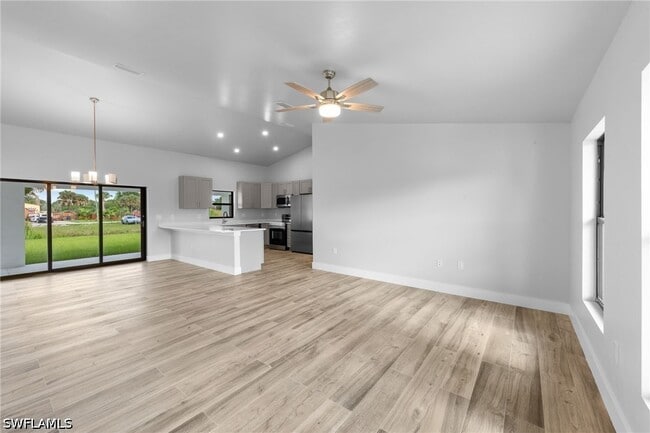 Photo - 6151 Hershey Ave