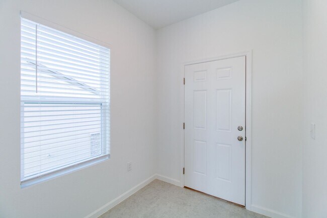 Photo - 2216 Bear Peak Dr