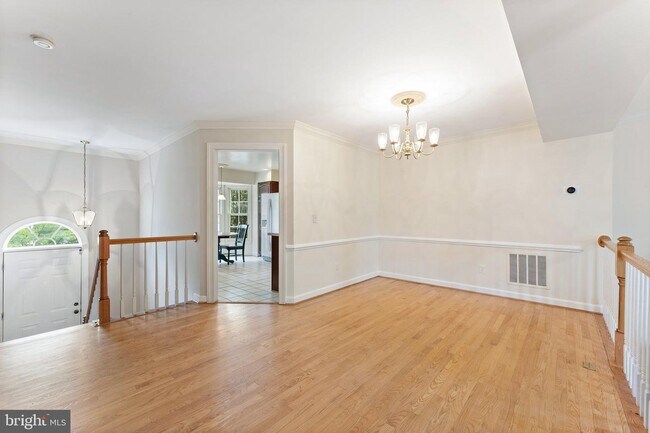 Photo - 2104 Eluna Ct