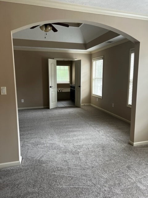 Photo - 132 St Margrit Cir