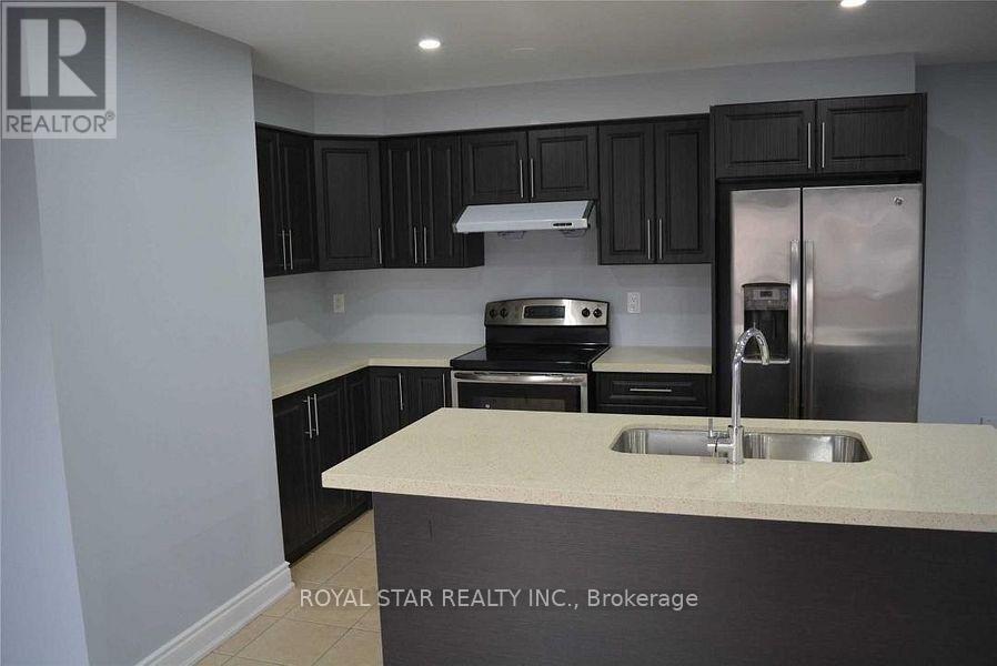 Photo - 54 Baycliffe Cres