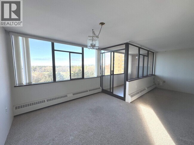 Photo - 6651 Minoru Blvd Unité 11xx