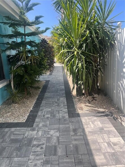 40 82nd Ave Unidad 3