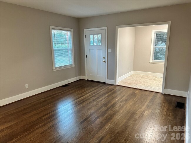 Photo - 538 Bowman Rd