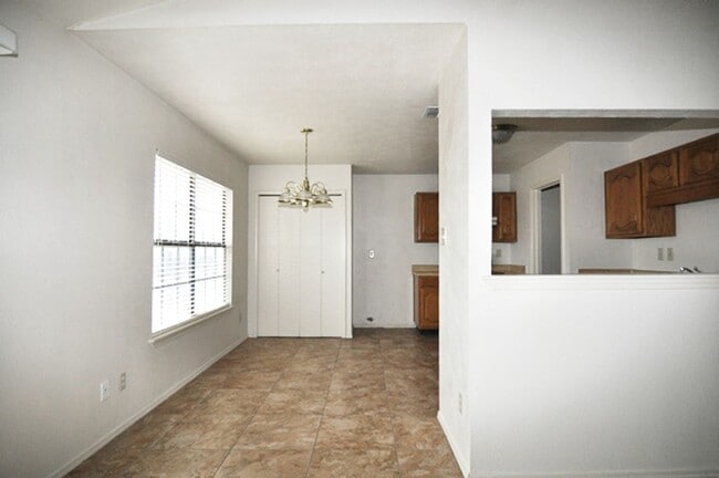 Photo - AVAILABLE NOW - Spacious 2-2-1 in Ft. Worth, desirable Keller ISD!
