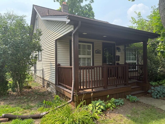 Building Photo - 2603 Rochester Rd Rental